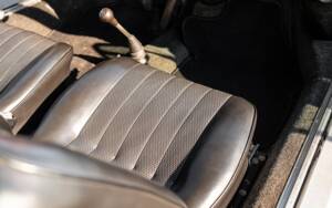 Image 35/47 de Porsche 911 2.2 S (1970)