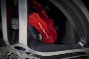 Bild 32/78 von Porsche 911 Carrera 4S (2006)