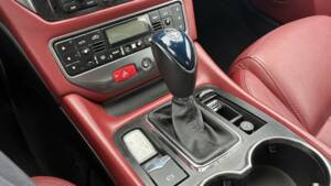 Immagine 17/39 di Maserati GranTurismo 4.2 (2008)