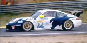 Image 16/18 of Porsche 911 GT3 R (2000)