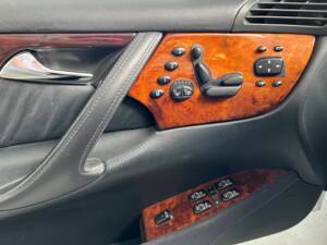 Bild 15/28 von Mercedes-Benz CL 55 AMG (2002)