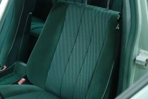 Bild 33/50 von Mercedes-Benz 300 SE (1986)