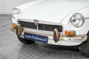 Afbeelding 18/50 van MG MGB GT (1972)