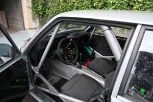 Image 45/64 of BMW 320&#x2F;4 (1977)