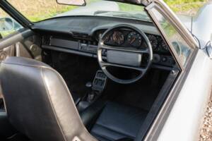 Bild 32/56 von Porsche 911 Carrera 4 (1990)