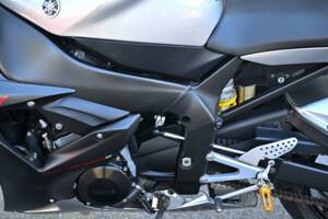 Bild 30/49 von Yamaha YZF-R1 (2002)