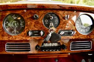Bild 39/50 von Bentley S 1 (1957)