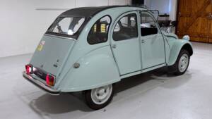 Image 6/38 of Citroën 2 CV 6 (1982)