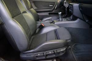 Image 16/31 of BMW 323ti Compact (1998)