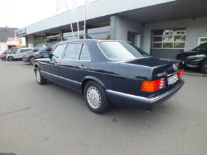 Image 4/14 of Mercedes-Benz 420 SEL (1989)