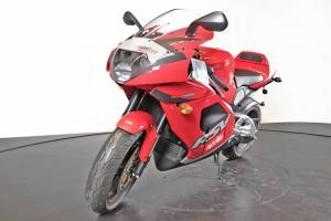 Image 15/19 of Aprilia DUMMY (2000)