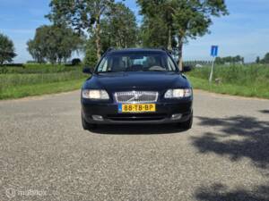 Image 11/39 of Volvo V 70 2.4 (2006)