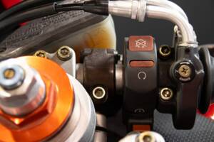 Bild 42/50 von MV Agusta F4 750 S (2000)