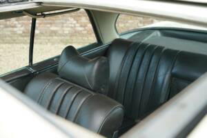 Immagine 44/50 di Mercedes-Benz 280 SE (1968)