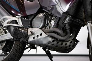 Image 28/50 of Yamaha XTZ 750 SuperTéneré (1990)