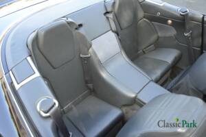 Bild 39/50 von Aston Martin DB 9 Volante (2005)