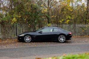 Bild 35/50 von Maserati GranTurismo 4.2 (2008)