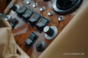 Image 11/28 of Lamborghini Espada 400 GT (1970)