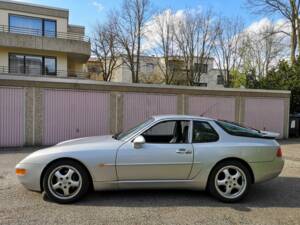 Image 4/28 of Porsche 968 (1993)