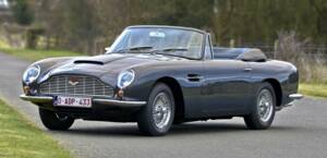 Imagen 6/50 de Aston Martin DB 6 Vantage Volante (1969)