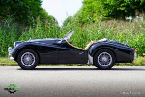 Image 3/46 of Triumph TR 3A (1958)