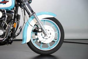 Bild 22/50 von Harley-Davidson Dyna Glide Custom (1994)