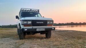 Image 13/61 of Toyota Land Cruiser FJ 62 (1989)