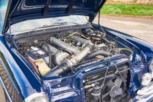 Image 13/38 of Mercedes-Benz 300 SEL 6.3 (1970)