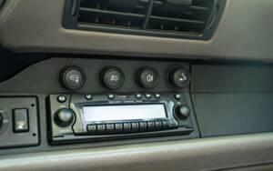 Immagine 36/47 di Porsche 911 Carrera (1994)