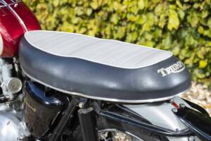 Immagine 32/37 di Triumph Bonneville T120 (1968)