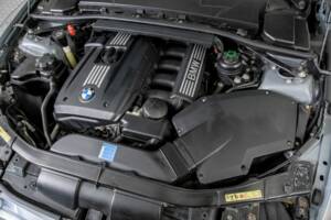 Afbeelding 40/50 van BMW 325i (2007)