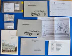 Image 56/171 of Mercedes-Benz E 220 (1994)