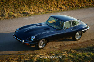 Afbeelding 18/21 van Jaguar E-Type (1970)