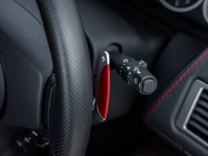 Afbeelding 18/69 van Aston Martin DBS (2012)