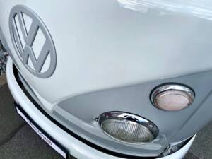 Image 8/20 of Volkswagen T1 panel van (1964)
