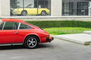 Image 37/37 of Porsche 911 2.7 S (1974)