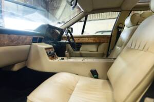 Image 39/44 de Aston Martin Lagonda (1981)