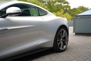 Image 46/50 of Aston Martin Vanquish (2014)
