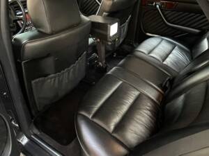 Bild 13/31 von Mercedes-Benz 300 SE (1989)