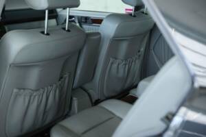 Bild 24/50 von Mercedes-Benz 500 E (1993)