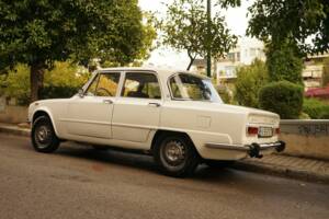 Image 2/100 of Alfa Romeo Giulia Nuova Super 1300 (1977)