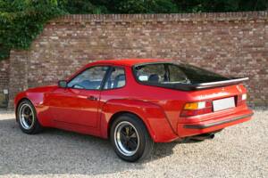 Image 2/50 de Porsche 924 S (1981)