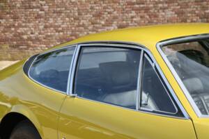 Afbeelding 44/50 van Ferrari 365 GTB/4 Daytona (1971)