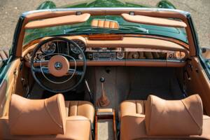 Bild 44/46 von Mercedes-Benz 280 SL (1968)