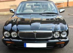 Bild 3/7 von Daimler Super V8 (1998)