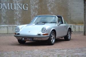 Immagine 18/31 di Porsche 911 2.2 S (1971)
