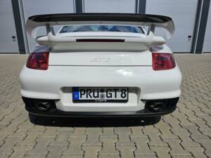 Imagen 4/17 de Porsche 911 GT2 (2008)