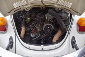 Bild 41/49 von Volkswagen Super Beetle (1979)