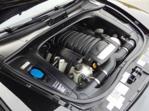 Immagine 79/99 di Porsche Cayenne GTS (2008)
