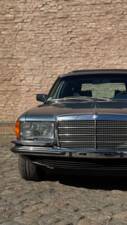 Image 80/147 de Mercedes-Benz 450 SEL 6,9 (1976)